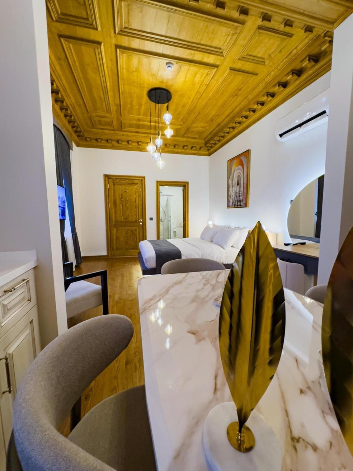 Elmira Pera Hotel & Spa - Special Class Isztambul Kültér fotó