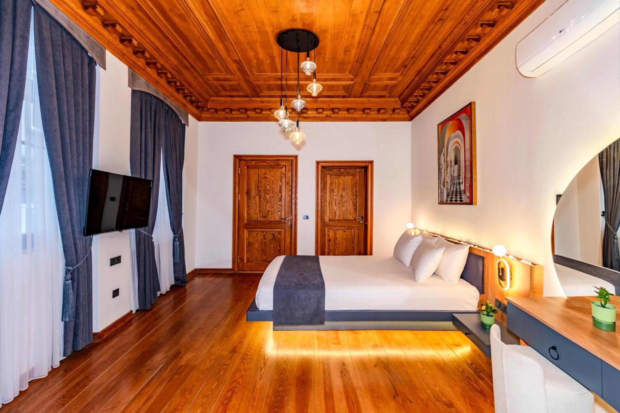 Elmira Pera Hotel & Spa - Special Class Isztambul Kültér fotó