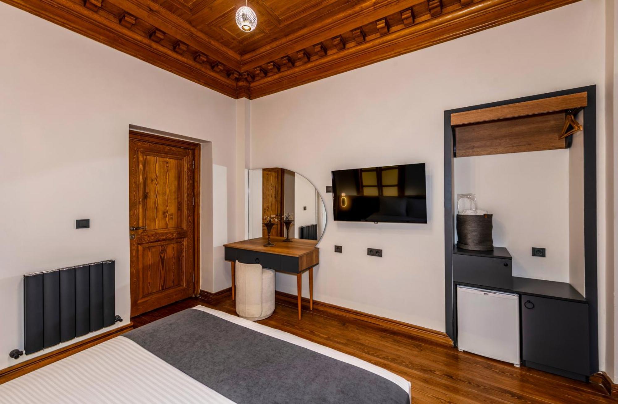 Elmira Pera Hotel & Spa - Special Class Isztambul Kültér fotó