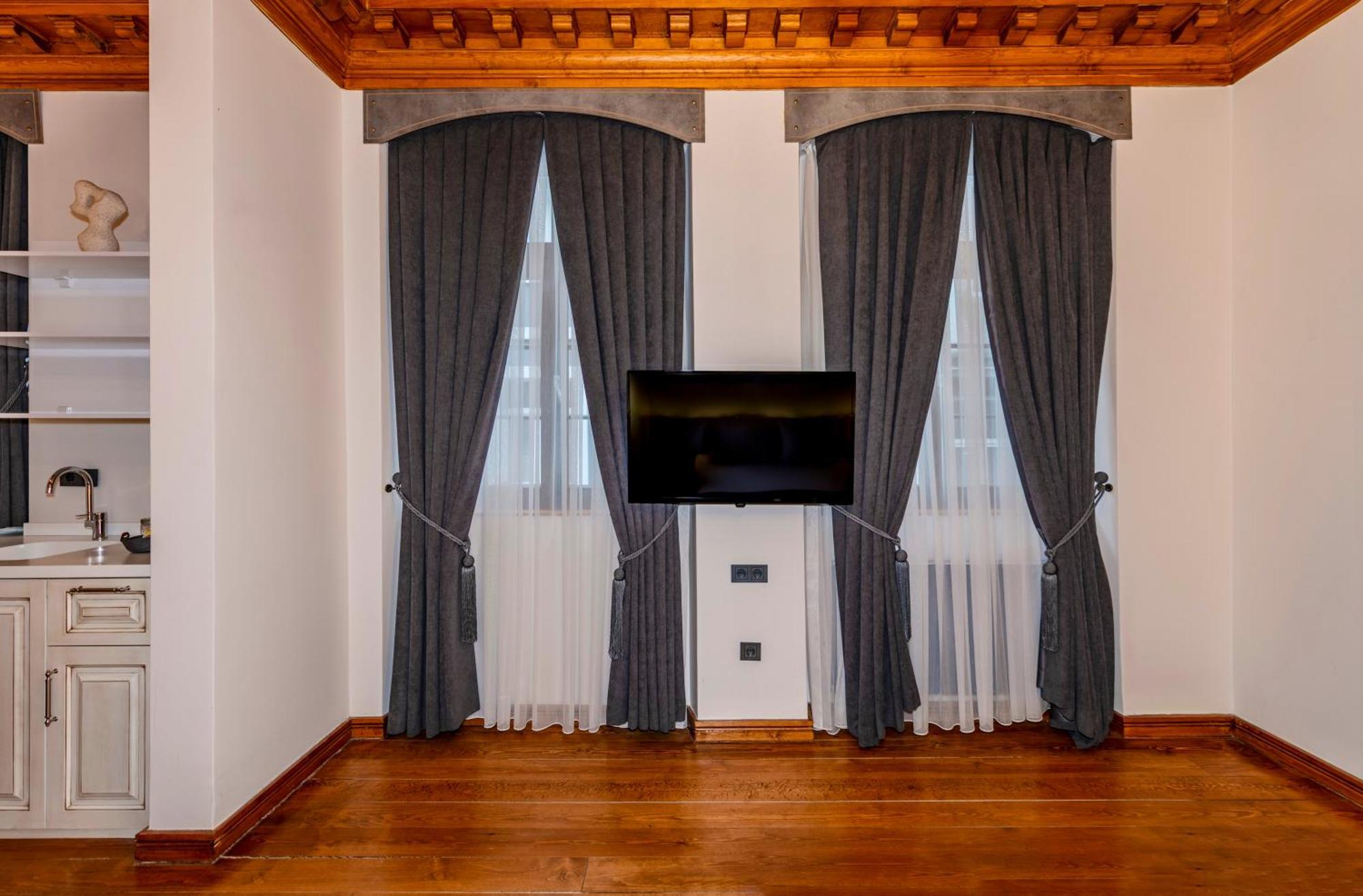 Elmira Pera Hotel & Spa - Special Class Isztambul Kültér fotó