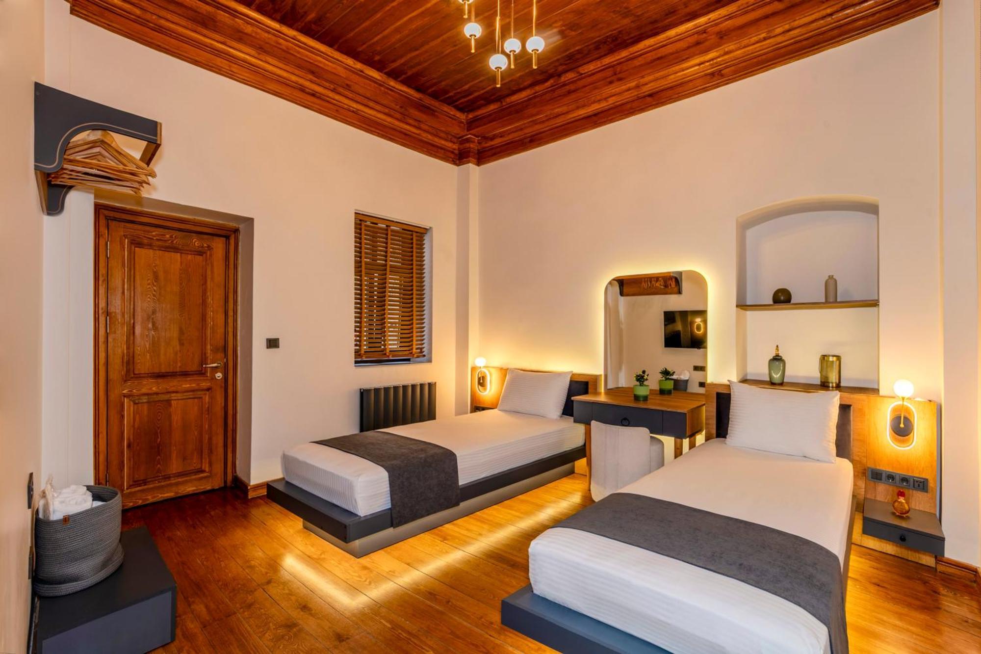 Elmira Pera Hotel & Spa - Special Class Isztambul Kültér fotó